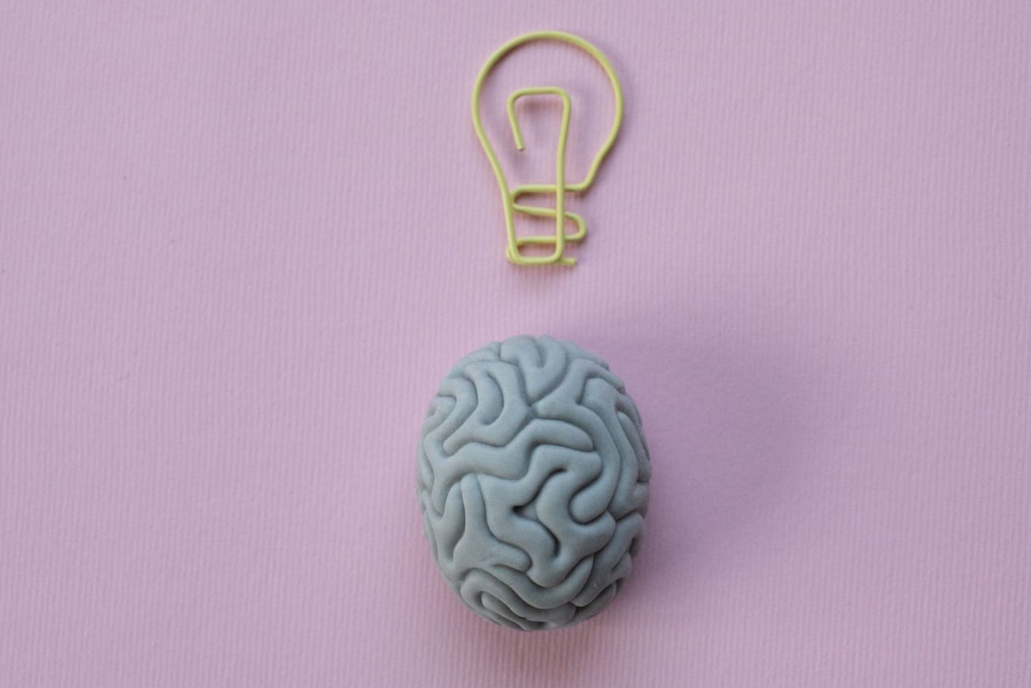 De Cáscara de Nuez | Juguetes Inteligentes y Libros Curiosos | Emociones, autoestima, habilidades sociales, comunicación, tolerancia a la frustración, estimulación cognitiva