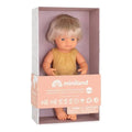 Muñeco caucásica rubia con implante coclear, de  38 cm  y de la colección Colourful de Miniland| De Cáscara de Nuez| juguete inclusivo para fomentar la empatía y la amistad, mentar la diversidad y la igualdad desde la infancia