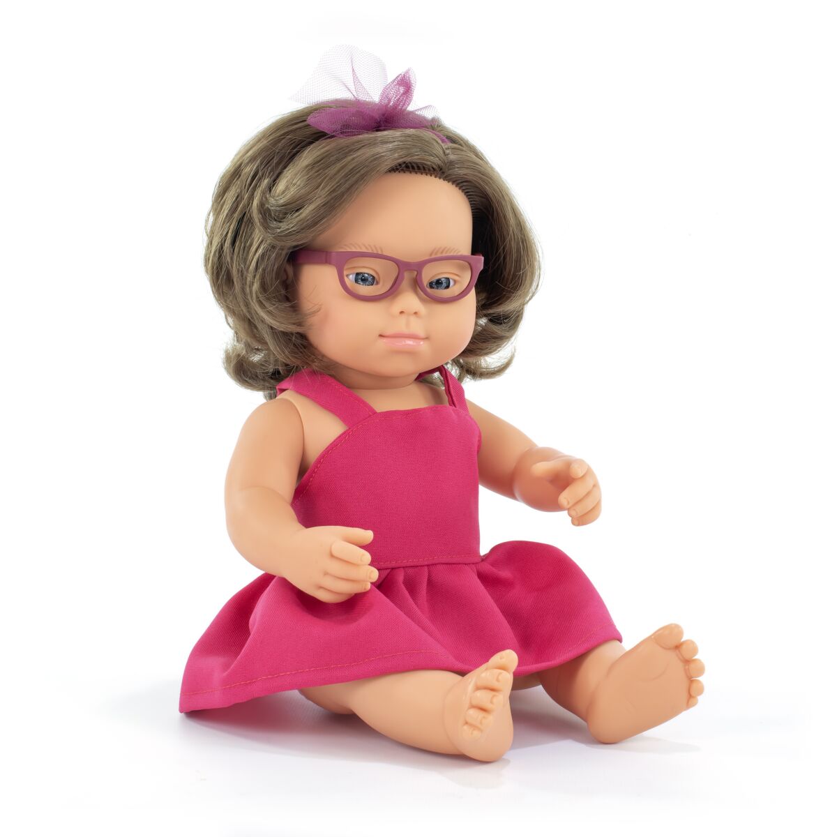 Muñeca caucásica con síndrome de Down y gafas de 38cm My Friends & Me de Miniland| De Cáscara de Nuez| juguete inclusivo para fomentar la empatía y la amistad.