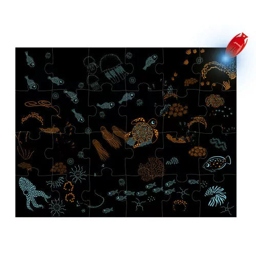 Puzzle Océano con lámpara mágica de Janod | De Cáscara de Nuez | concentración, curiosidad, estimulación cognitiva, atención